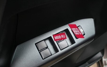 Toyota RAV4, 2019 год, 2 799 000 рублей, 15 фотография