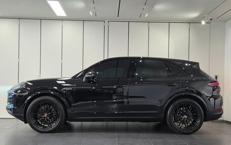 Porsche Cayenne III, 2025 год, 13 500 001 рублей, 2 фотография