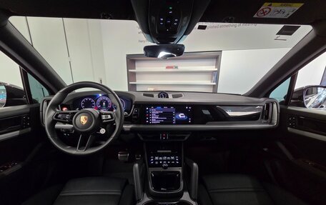 Porsche Cayenne III, 2025 год, 13 500 001 рублей, 15 фотография