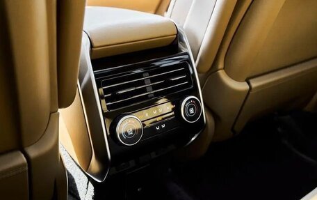 Land Rover Range Rover IV рестайлинг, 2024 год, 12 932 000 рублей, 27 фотография