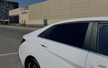 Hyundai Elantra, 2023 год, 1 570 000 рублей, 4 фотография