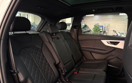 Audi Q7, 2026 год, 13 500 000 рублей, 16 фотография