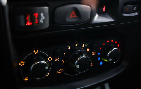 Renault Duster I рестайлинг, 2014 год, 949 000 рублей, 16 фотография