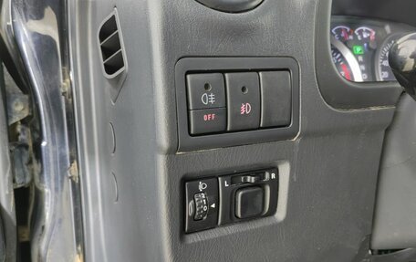 Suzuki Jimny, 2011 год, 1 199 000 рублей, 17 фотография