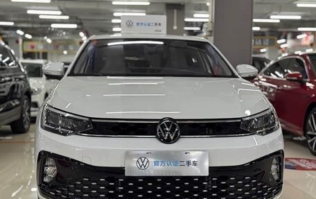 Volkswagen Lavida, 2023 год, 1 600 000 рублей, 1 фотография