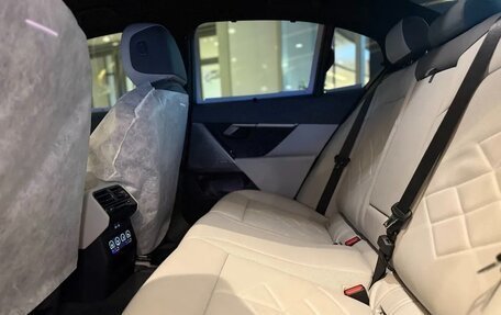 BMW 5 серия, 2026 год, 8 070 000 рублей, 13 фотография