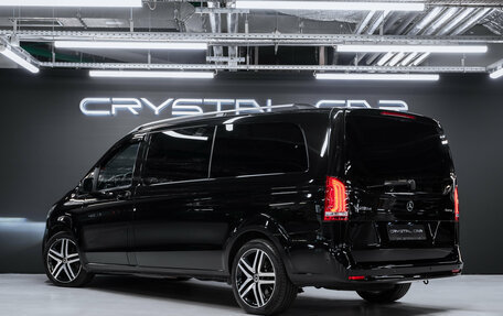 Mercedes-Benz V-Класс, 2018 год, 6 200 000 рублей, 4 фотография