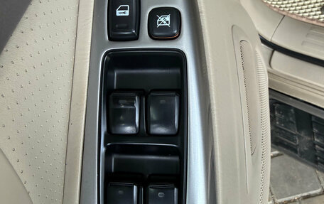 Toyota Land Cruiser Prado 120 рестайлинг, 2006 год, 1 649 000 рублей, 15 фотография