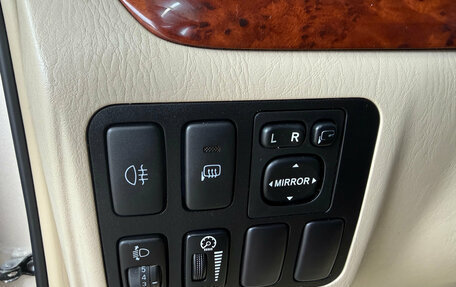 Toyota Land Cruiser Prado 120 рестайлинг, 2006 год, 1 649 000 рублей, 16 фотография
