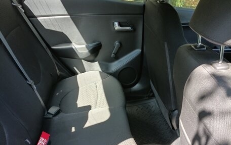 KIA Rio III рестайлинг, 2012 год, 400 000 рублей, 4 фотография