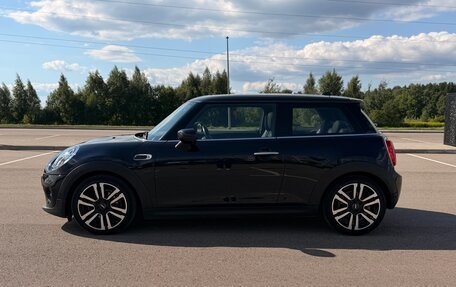 MINI Hatch, 2019 год, 2 150 000 рублей, 5 фотография