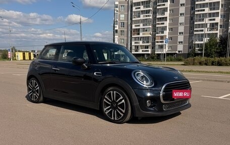 MINI Hatch, 2019 год, 2 150 000 рублей, 3 фотография