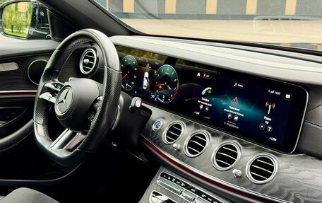 Mercedes-Benz E-Класс, 2021 год, 4 150 000 рублей, 15 фотография