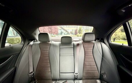 Mercedes-Benz E-Класс, 2021 год, 4 150 000 рублей, 20 фотография
