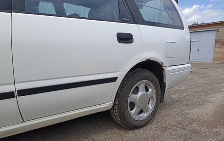 Nissan Avenir II, 1997 год, 150 000 рублей, 3 фотография