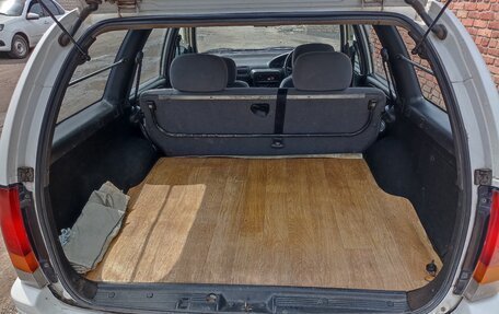 Nissan Avenir II, 1997 год, 150 000 рублей, 15 фотография