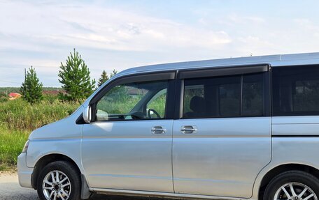 Honda Stepwgn II рестайлинг, 2005 год, 800 000 рублей, 7 фотография