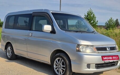 Honda Stepwgn II рестайлинг, 2005 год, 800 000 рублей, 3 фотография