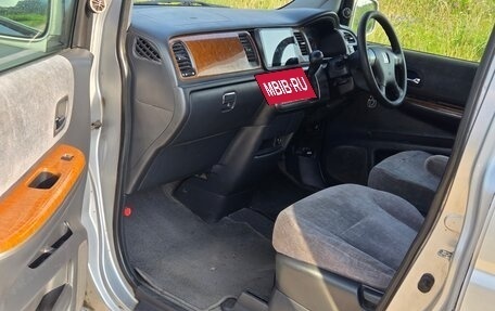 Honda Stepwgn II рестайлинг, 2005 год, 800 000 рублей, 8 фотография