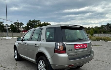 Land Rover Freelander II рестайлинг 2, 2013 год, 2 200 000 рублей, 10 фотография