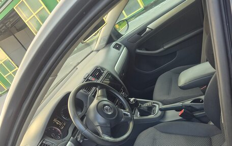 Volkswagen Jetta VI, 2012 год, 670 000 рублей, 10 фотография