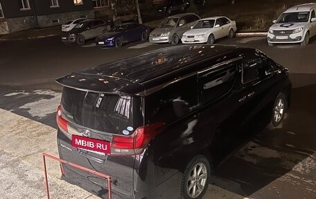 Toyota Alphard III, 2016 год, 3 300 000 рублей, 8 фотография