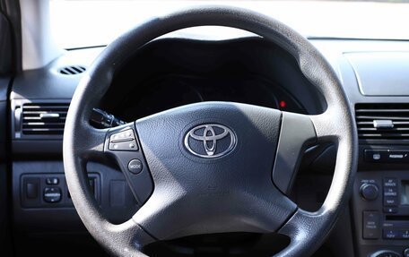 Toyota Avensis III рестайлинг, 2008 год, 750 000 рублей, 15 фотография
