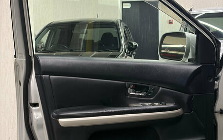 Lexus RX II рестайлинг, 2005 год, 1 647 000 рублей, 17 фотография