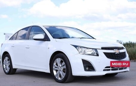 Chevrolet Cruze II, 2013 год, 759 470 рублей, 3 фотография