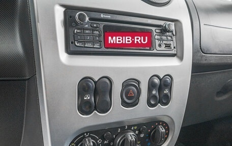 Renault Sandero I, 2012 год, 599 000 рублей, 14 фотография