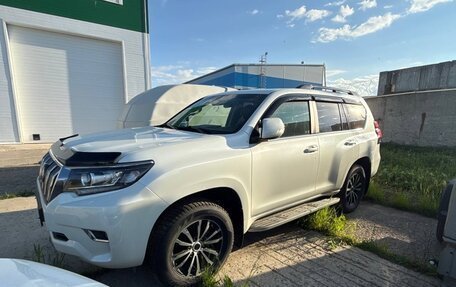 Toyota Land Cruiser Prado 150 рестайлинг 2, 2019 год, 5 400 000 рублей, 7 фотография