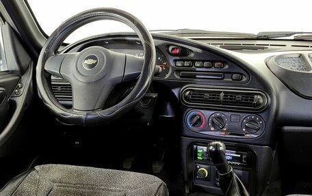 Chevrolet Niva I рестайлинг, 2013 год, 649 000 рублей, 11 фотография