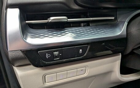 KIA Carnival, 2021 год, 3 300 000 рублей, 13 фотография