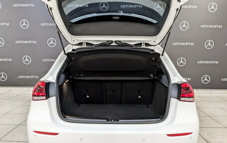 Mercedes-Benz A-Класс, 2020 год, 2 750 000 рублей, 10 фотография