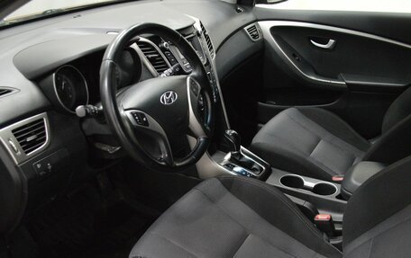 Hyundai i30 II рестайлинг, 2015 год, 999 000 рублей, 9 фотография