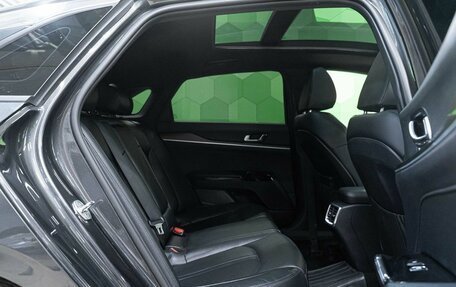 KIA K5, 2021 год, 2 750 000 рублей, 13 фотография