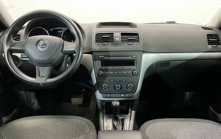 Skoda Yeti I рестайлинг, 2014 год, 1 100 000 рублей, 10 фотография