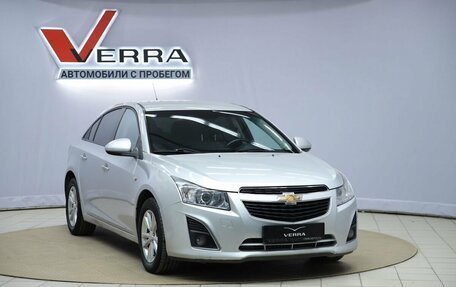 Chevrolet Cruze II, 2013 год, 630 000 рублей, 3 фотография