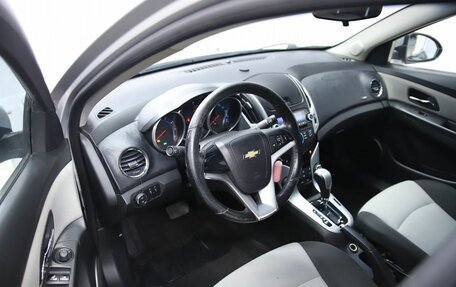 Chevrolet Cruze II, 2013 год, 630 000 рублей, 10 фотография