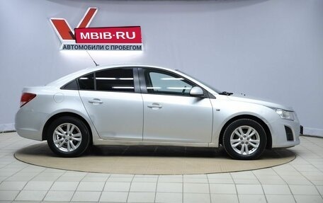 Chevrolet Cruze II, 2013 год, 630 000 рублей, 4 фотография