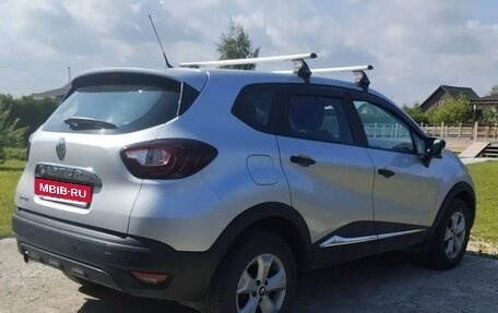 Renault Kaptur I рестайлинг, 2017 год, 1 350 000 рублей, 4 фотография