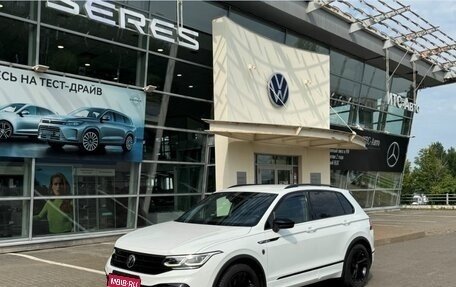 Volkswagen Tiguan II, 2021 год, 4 590 000 рублей, 1 фотография