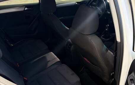 Volkswagen Golf VI, 2011 год, 865 000 рублей, 8 фотография