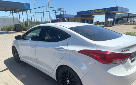 Hyundai Avante, 2011 год, 1 200 000 рублей, 5 фотография