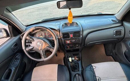 Nissan Almera, 2004 год, 365 000 рублей, 10 фотография