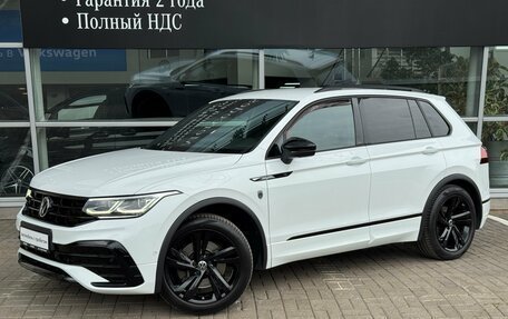 Volkswagen Tiguan II, 2021 год, 4 590 000 рублей, 4 фотография