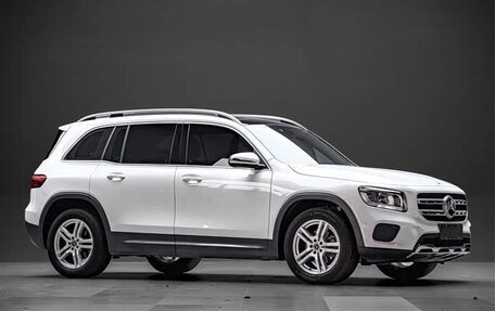 Mercedes-Benz GLB, 2021 год, 2 600 000 рублей, 3 фотография