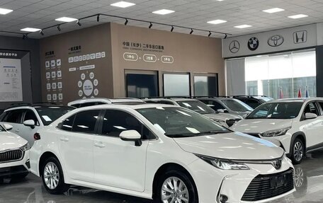 Toyota Corolla, 2023 год, 1 699 000 рублей, 3 фотография