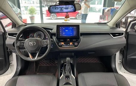 Toyota Corolla, 2023 год, 1 699 000 рублей, 7 фотография