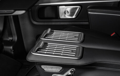 Mercedes-Benz V-Класс, 2026 год, 14 111 000 рублей, 25 фотография